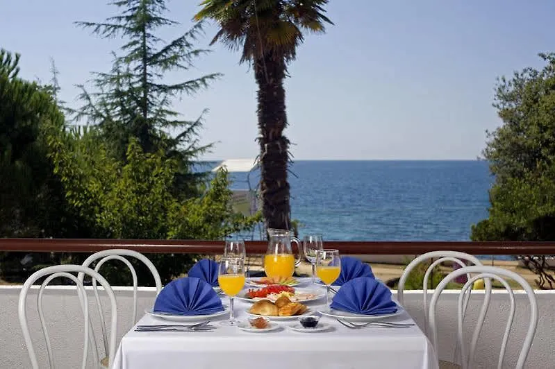 Camping Solaris Tar-Vabriga 假日公园