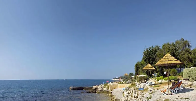 Camping Solaris Tar-Vabriga 假日公园
