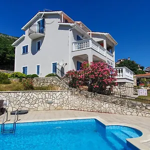 Apartament Iva