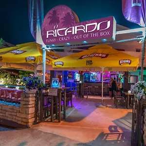 Ricardo Team-hostel Hostal