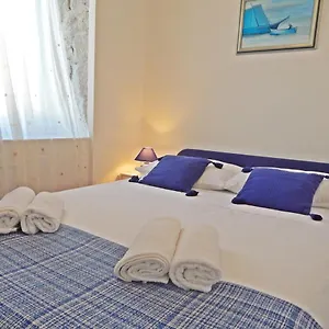 https://apartments-moni.splithotels.org
